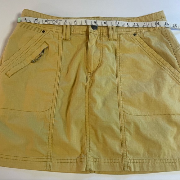 Title Nine Women's Skirt With Built-In Shorts Yellow Size 4 - Picture 7 of 7